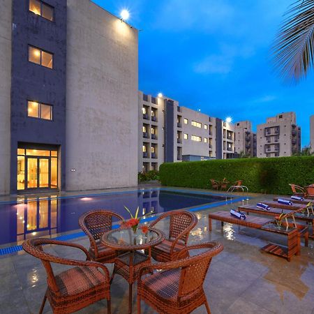 Treehouse Morina Hotel Vithalpur Buitenkant foto